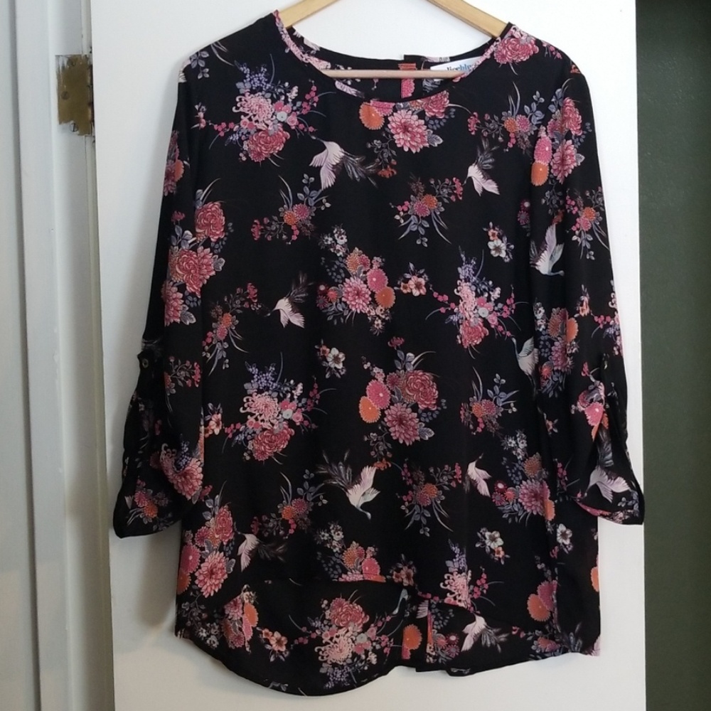 ALICE BLUE Helene Button Back Blouse size XL